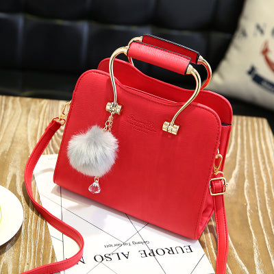 Jasmin Bicoleta - Women Hairbal Metal handbag